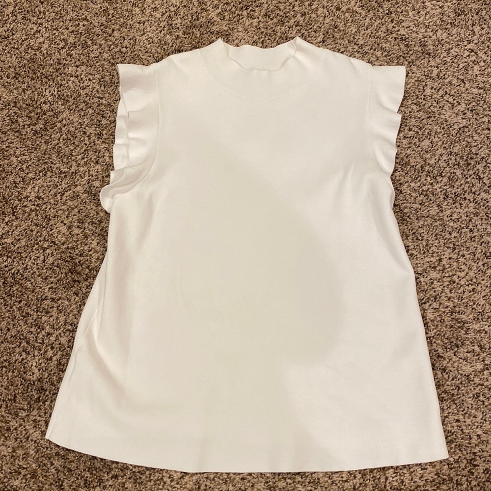 Ann Taylor white flutter sleeve tank top